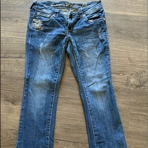 Grace in LA, dark washed Capris